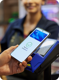 Adopción de la banca digital entre consumidores y pequeñas empresas de América Latina